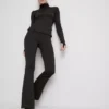 Vajas puhaságú, tágas szárú leggings