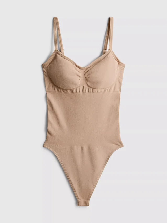 Varratmentes alakformáló tangás body
