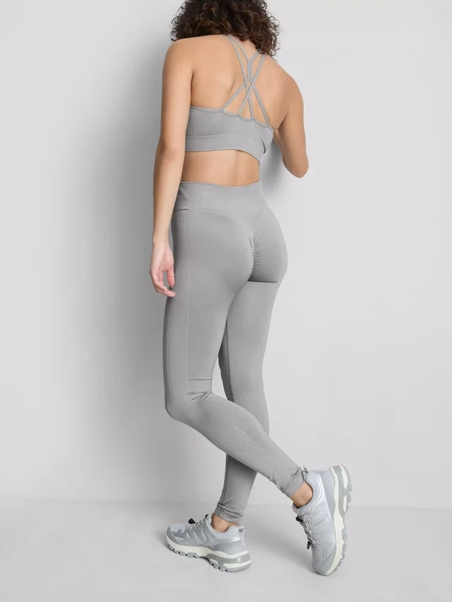 Varratmentes, fényes sportlegging