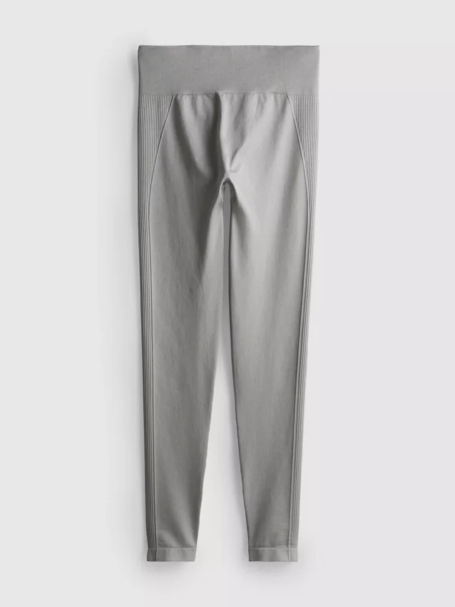 Varratmentes, fényes sportlegging