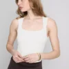 Varratmentes, négyzet alakú nyakú body