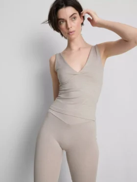 Varratmentes, V-nyakú top